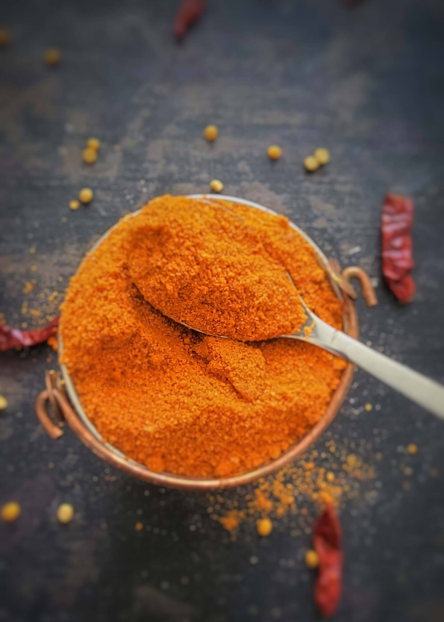 Podi / Gunpowder